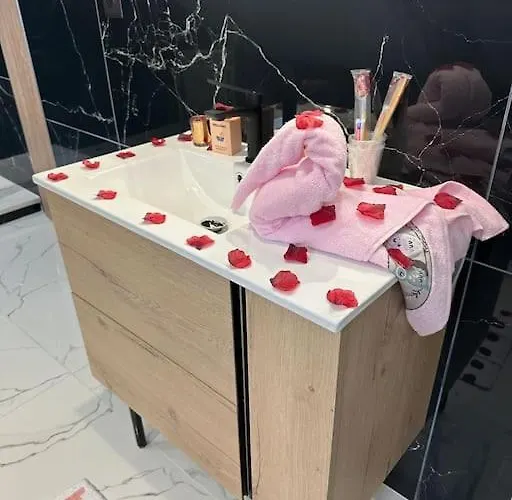 Gare - Quartier Imperial 公寓 *